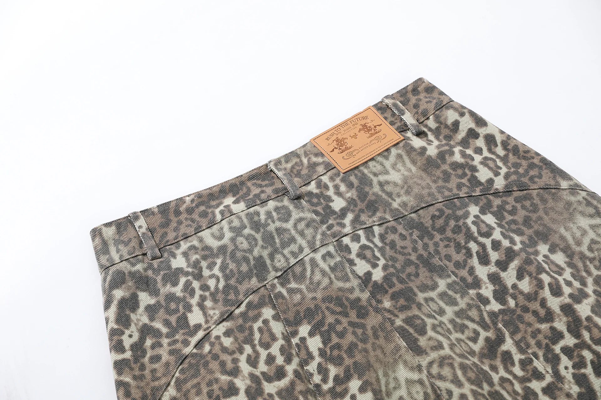 Extreme Baggy Leopard Print Cargo Pants-streetwear-techwear