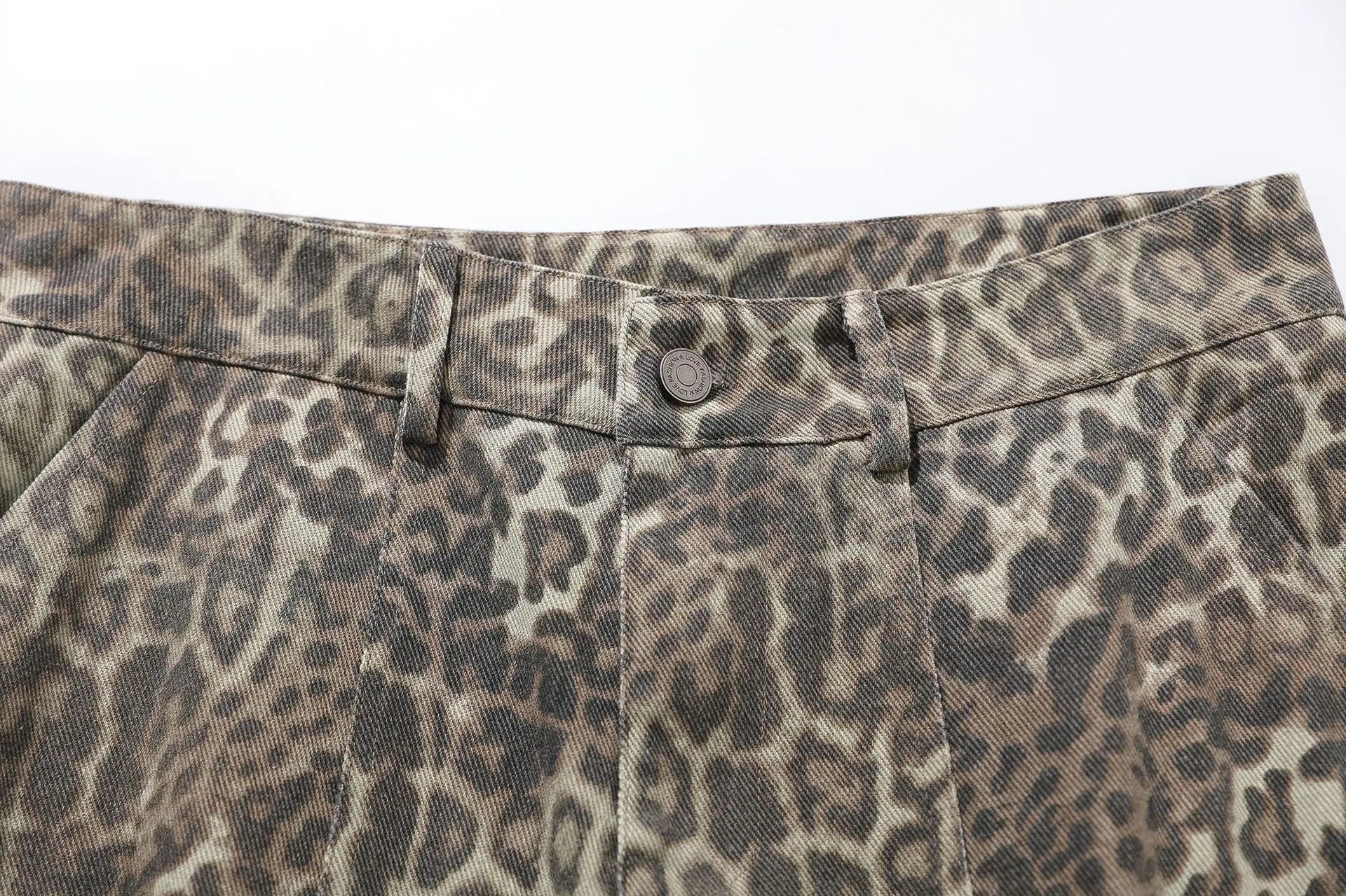 Extreme Baggy Leopard Print Cargo Pants-streetwear-techwear