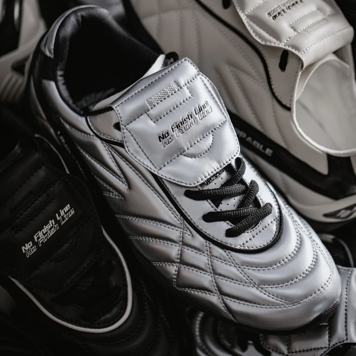 Off-Pitch 10 Sneakers-streetwear-techwear