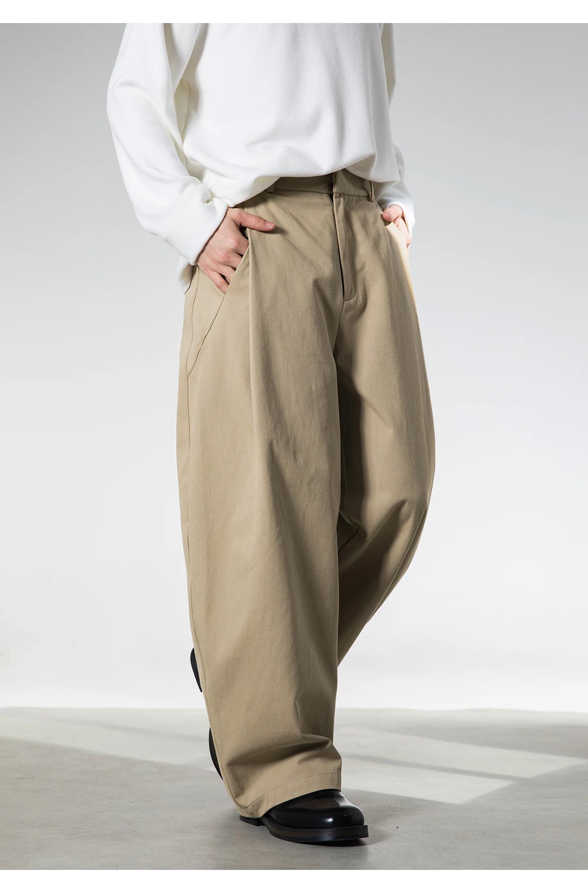Pleated Wide Leg Trousers | Baggy Pants & Jeans | Streetwear at