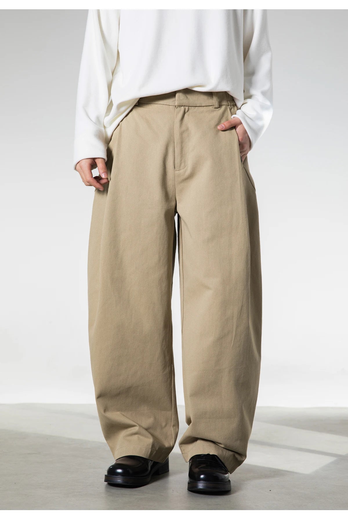 Pleated Wide Leg Trousers | Baggy Pants & Jeans | Streetwear at