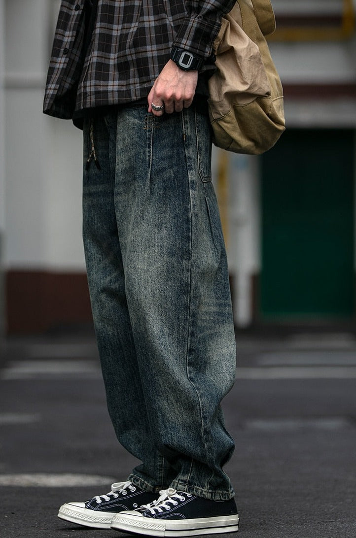 REKNAT Tapered Jeans with Keychain-streetwear-techwear